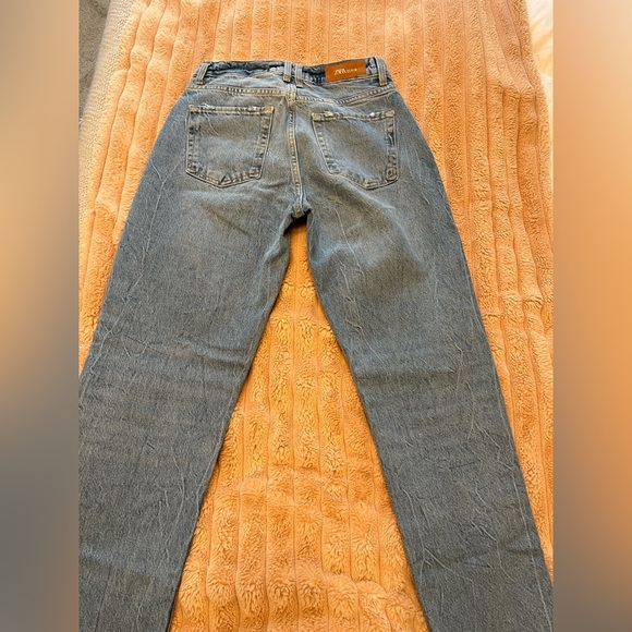 Zara Jeans - Picture 2 of 4